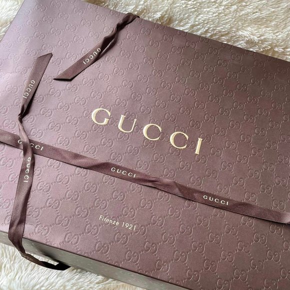 Gucci Unisex Black Matte Monogram Flap Messenger Bag - Picture 5 of 14